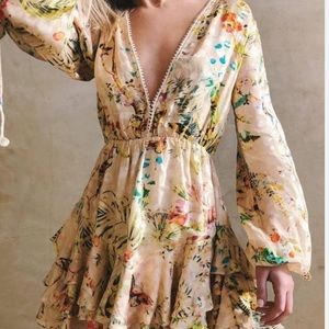 ✴️ NWT HEMANT & NANDITA Veena Floral Dress long Sleeve Size Small Yellow